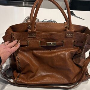 Vilenca Holland Brown Leather Studded Women's Bag